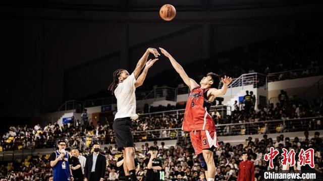 比赛现场。杨南 摄