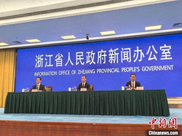 发布会现场。 鲍梦妮 摄