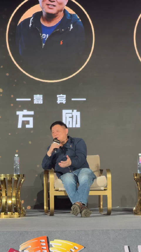 方励在透露有一部马航370相关的纪录片已经在搭建班底|方励|纪录片_新浪新闻