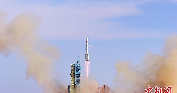 从“东方红一号”到神舟二十号 电子科技跨越55年守护航天发射