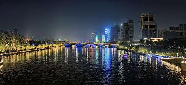 汪丽丽 摄