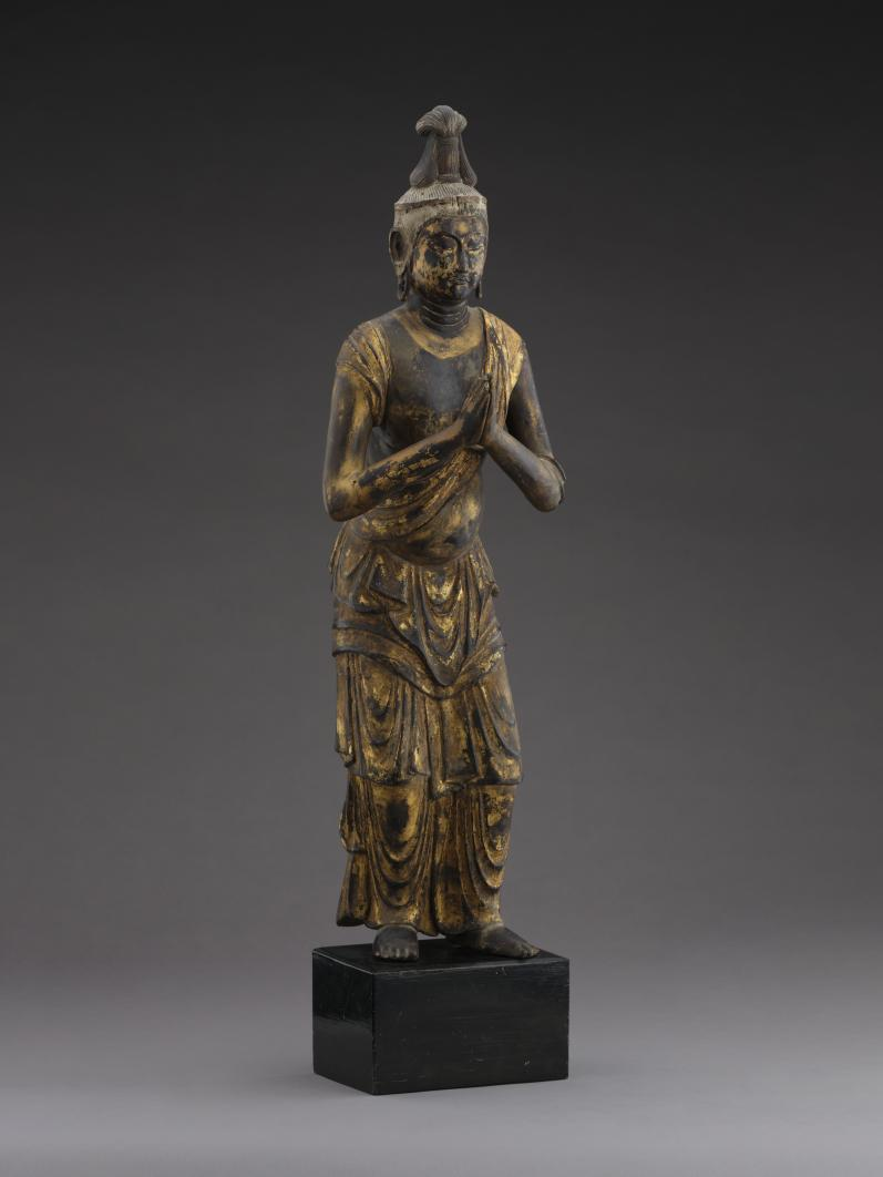 木雕大势至菩萨立像  日本镰仓时代（1185-1333）浙江大学考古与艺术博物馆藏