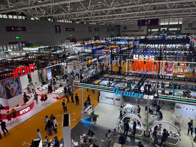 5月9日，第二十五届中国零售业博览会现场。新华社记者赵瑞希 摄