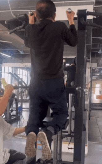 图源@七十九岁老头的时尚生活