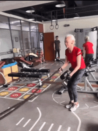 图源@爱健身的小白（80岁）