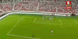 木塔力甫头球破门，为U22男足扳平比分。