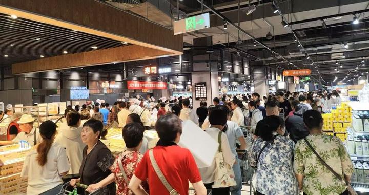 永辉超市迎来调改100店：满三个月基本都可实现盈利，明年6月前完成所有调改