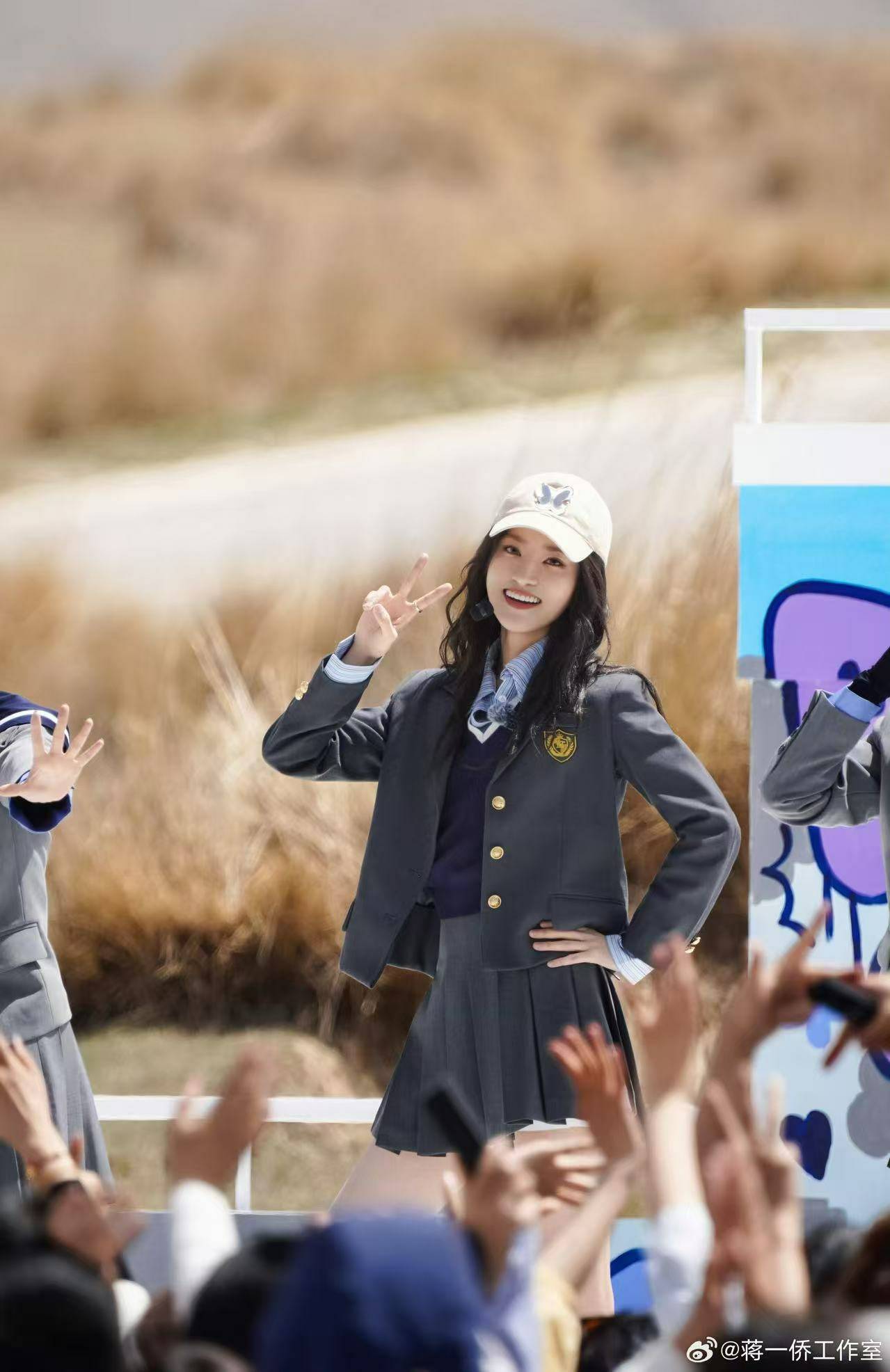 蒋一侨告别《乘风2025》 乘风之旅永远鲜艳,未来展望更加美好