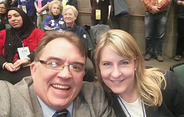 霍夫曼（左，受伤）和霍特曼（死亡）此前合影 资料图