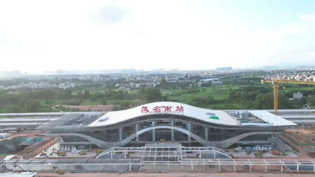 即将整体亮相！广湛高铁茂名南站建设全面冲刺 →|茂名市_新浪财经_新浪网