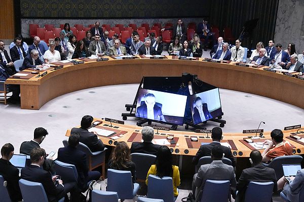 6月22日,美国纽约,联合国安理会举行紧急会议。 视觉中国