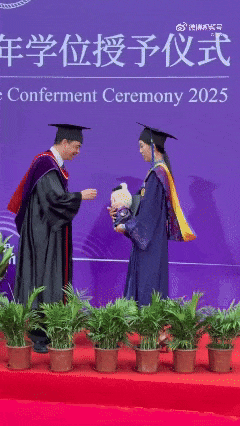  来源：网友@伯文