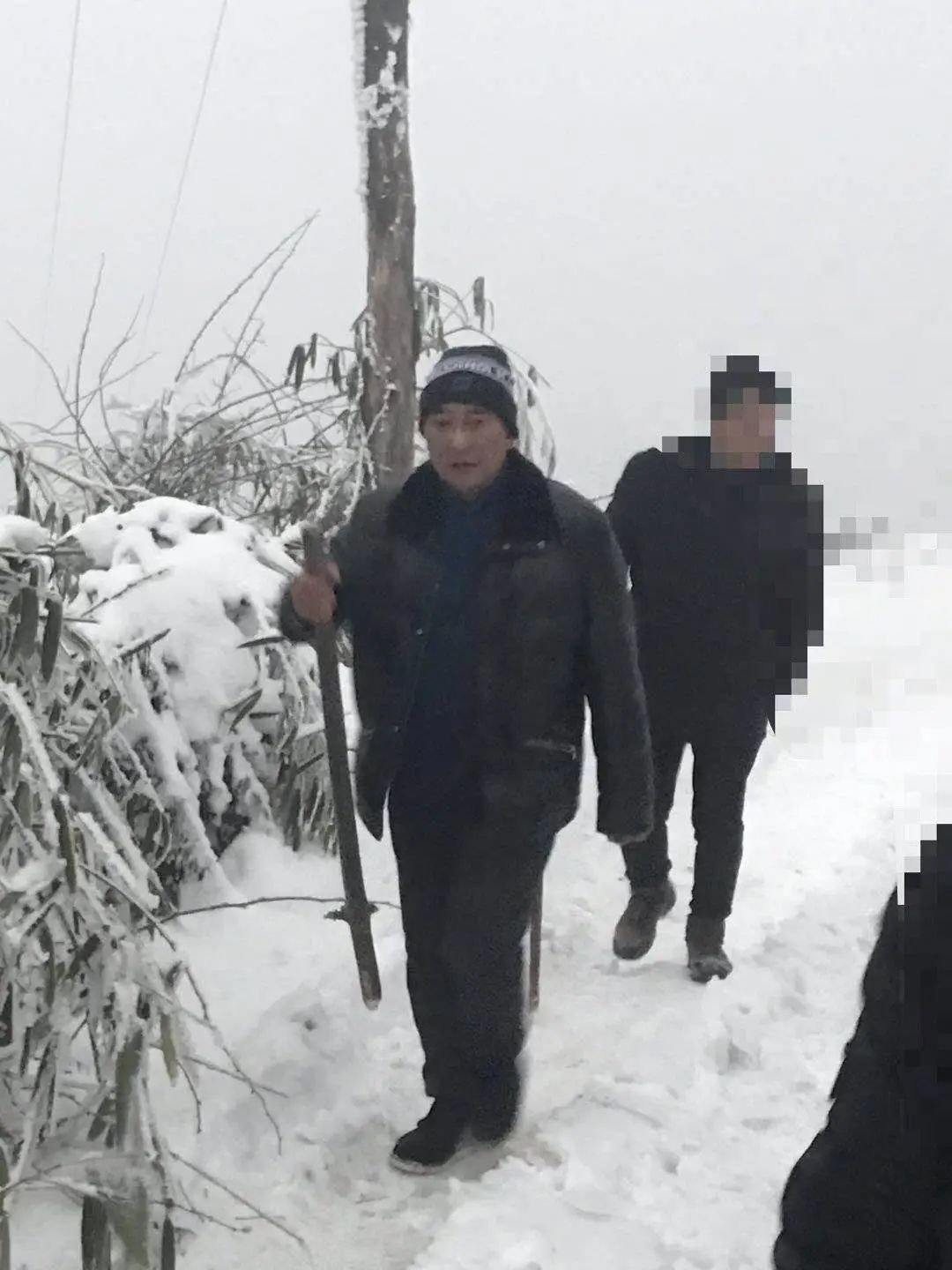缉毒警察王宇飞去世,终年56岁!“警察故事”首公开→|禁毒_新浪财经_新浪网