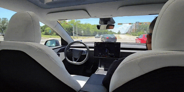 ▲特斯拉Robotaxi体验场景