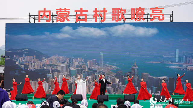 村歌大擂台现场。 实习生 刘瀛摄