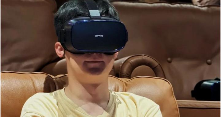 上海电影节 VR 观影热潮：沉浸式体验引爆市场想象|上海国际电影节|蒙太奇手法|影院往事|影院|设备_新浪新闻