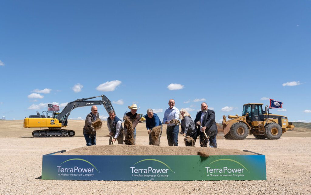 图丨Kemmerer 工厂的破土动工仪式（来源：TerraPower）