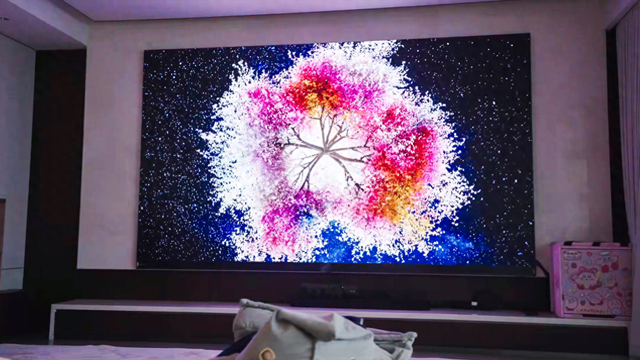 �𺳿��䣡ȫ����̨163������UX Micro LED�޽��Ļ�仧������