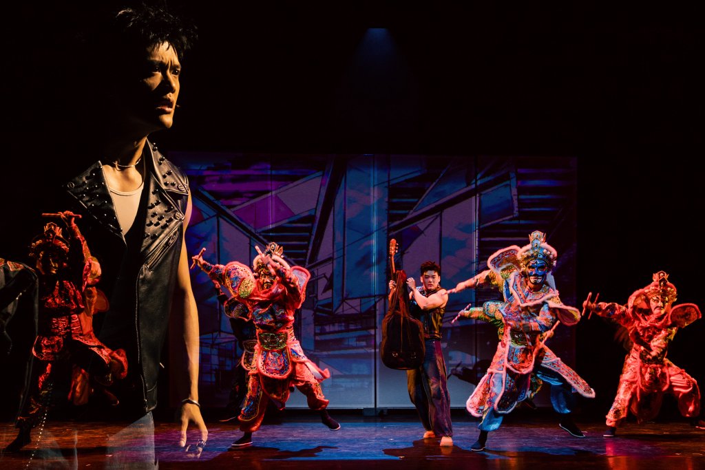 豫剧音乐剧《大别山的女儿》露脸洛阳师院