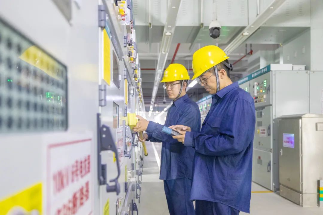 变压器安装：安全可靠的电力守护者