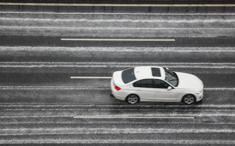 气候较慢，不包括帮助，这使工人更加平静和更
