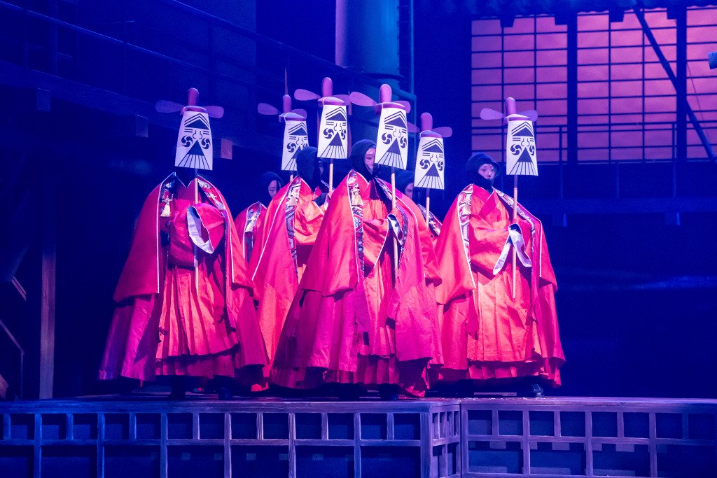 首登中国舞台，舞台剧《千与千寻》已成最大规模日语原版演出|舞台剧_新浪财经_新浪网