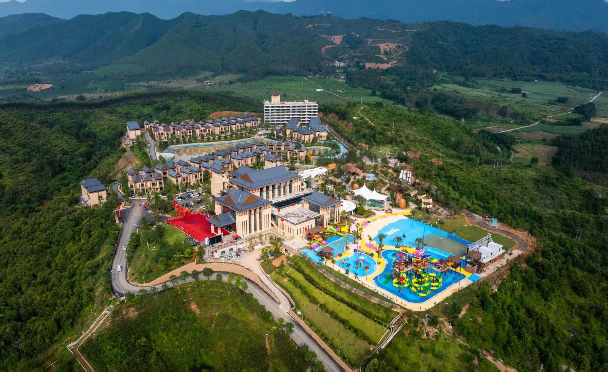 翁源龙泰翁山源温泉城正式试业，农文旅深度融合助力“百千万工程”纵深推进|翁源县|韶关市|广东省|旅游|酒店_新浪新闻