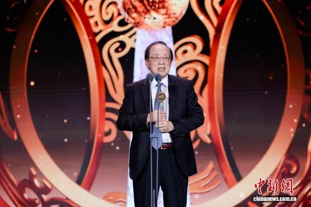 第17届影响世界华人盛典在京举行|姚期智_新浪财经_新浪网