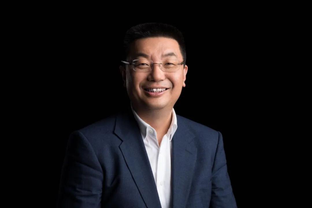 整个社会都在喊没钱了，为什么这些公司反而年赚百亿？