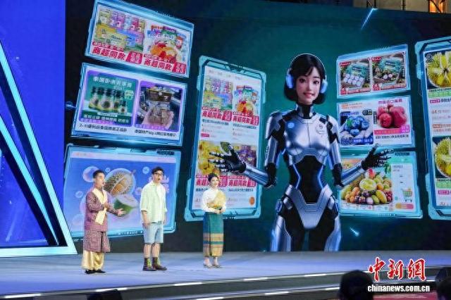 7月19日，AI赋能千行百业超级联赛在广西南宁启动。陈冠言 摄