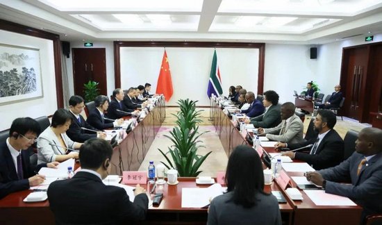 首次中国—南非数字部长对话在京举行