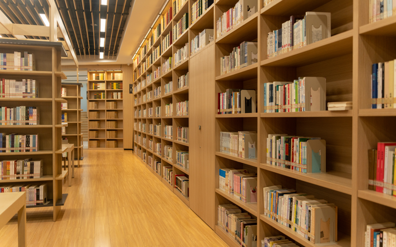 ▲很多城市的图书馆不仅是城市文化地标，而且成为不少家长眼中的遛娃宝地。图/IC photo