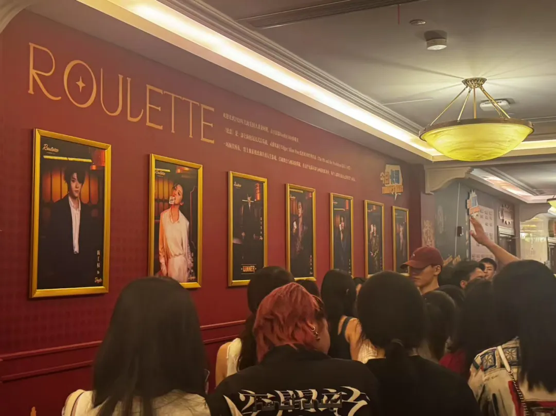 上海大世界内部 受访者提供