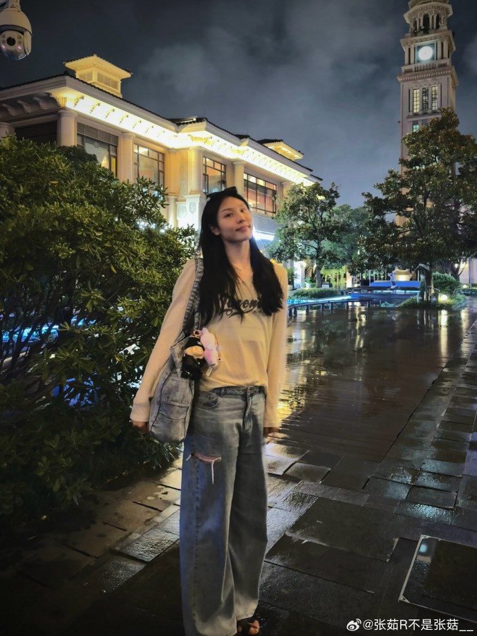 好久不见！中国女篮球员张茹晒近照：️乌云|中国女篮|张茹|女篮_新浪新闻