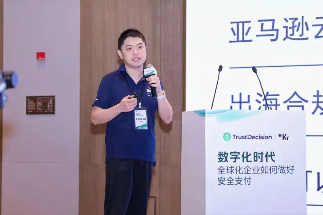 向左滑动查看更多图片