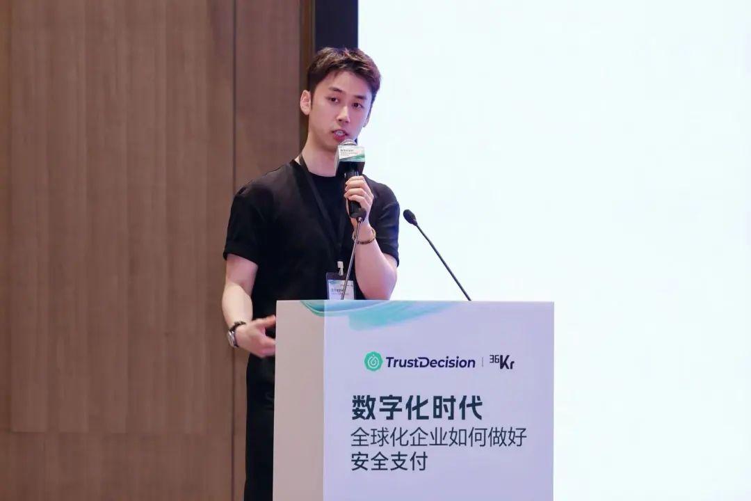 向左滑动查看更多图片