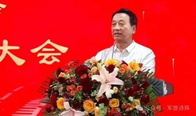 (陕西省诗词学会名誉会长、红星诗社高级顾问:孟建国)