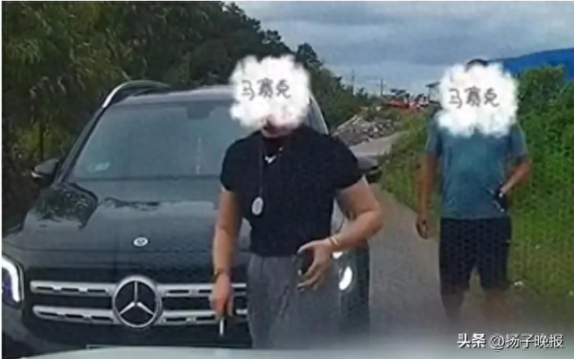 最新!“奔驰亮证女”侯某某已被行拘|防城港市_新浪财经_新浪网
