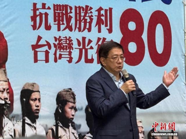 图为策展人,台湾大学前校长管中闵.中新社记者 朱贺 摄