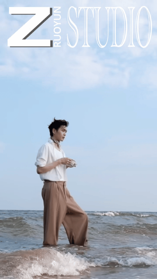 张若昀海边钓鱼被赞帅气