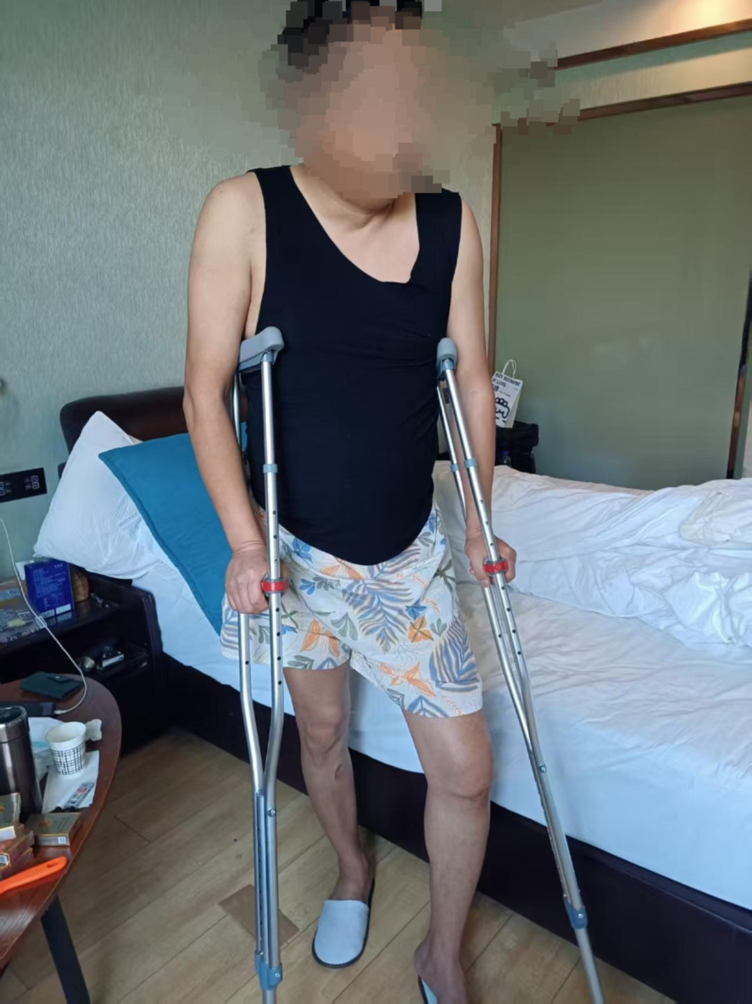 男子被外賣員撞成十級傷殘，至今未拿到賠償！撞人小哥:“訂單要超時送了再說”