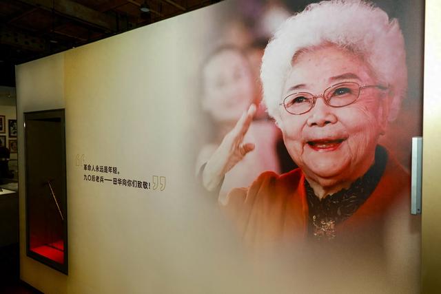 “人民艺术家”田华为长影旧址博物馆“田华——电影艺术人生”展览揭幕|田华_新浪财经_新浪网