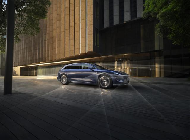 享界S9T 鸿蒙智行 旅行车市场_享界