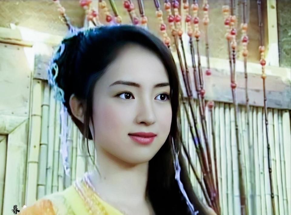 董璇22年10部经典作品颜值变迁,从24岁女神龙到46岁新作