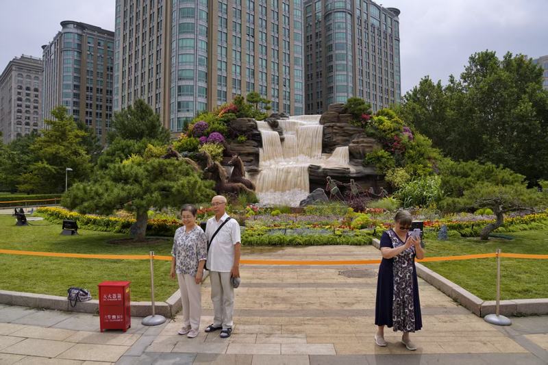 “黄河赞歌”花坛。新京报记者 薛珺 摄