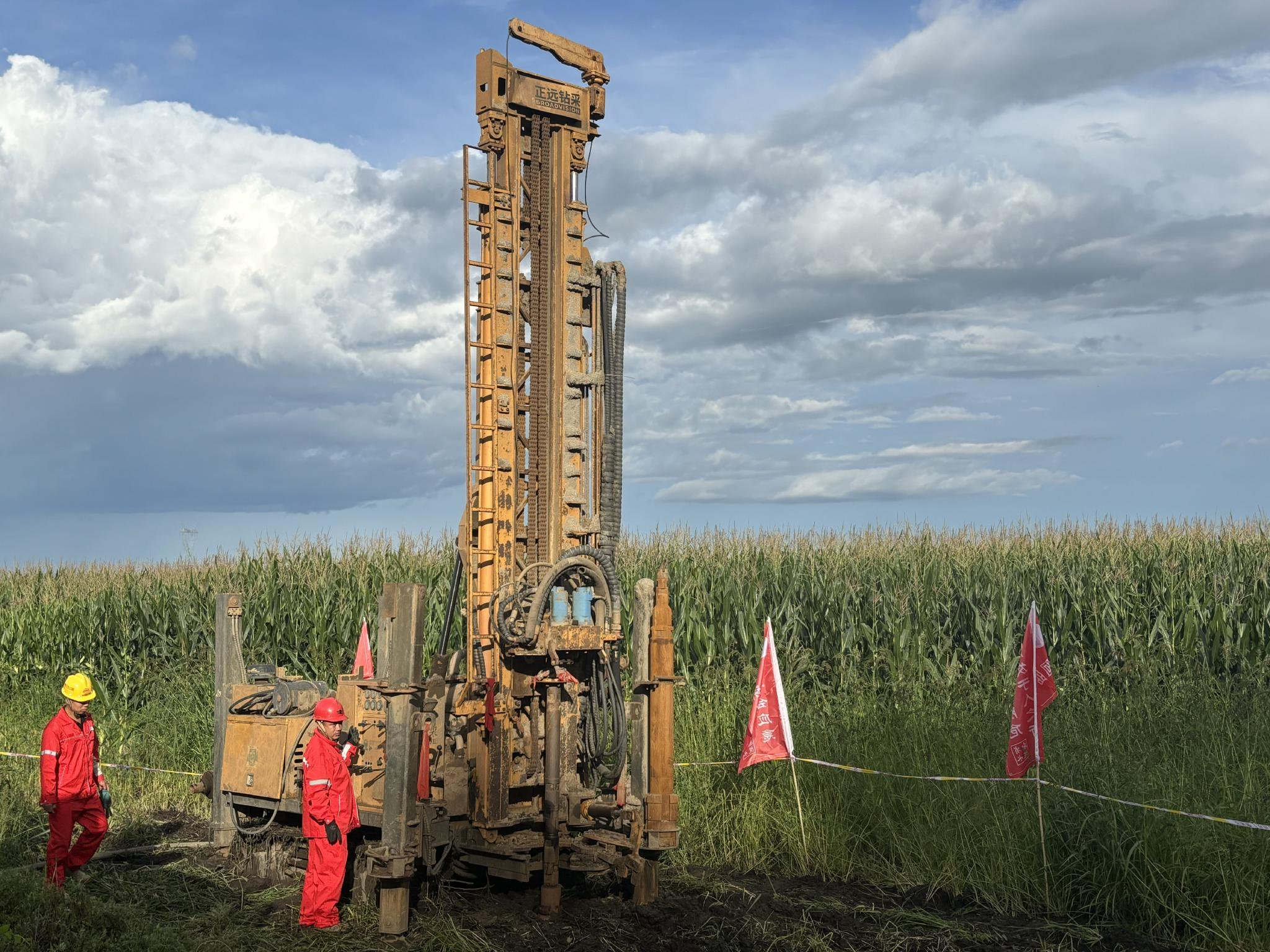 機場(chǎng)建設現場(chǎng)    攝影/安然然