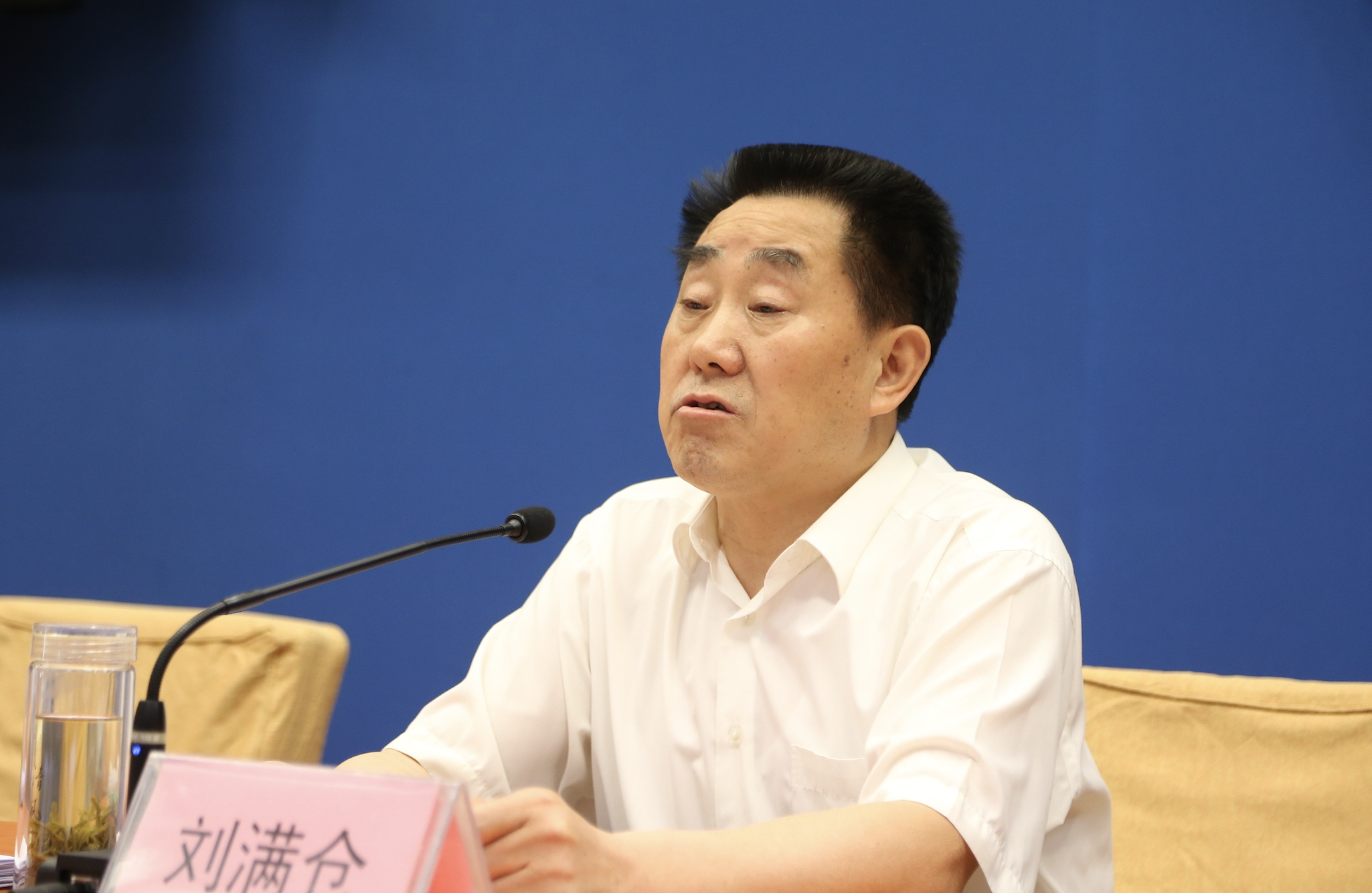 非法收受巨额财物,副部级“老虎”刘满仓被提起公诉|刘满仓_新浪财经_新浪网