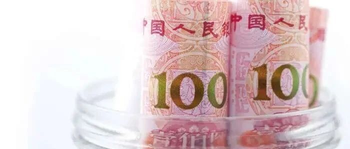 离岸人民币涨穿7.12元，大涨超300点
