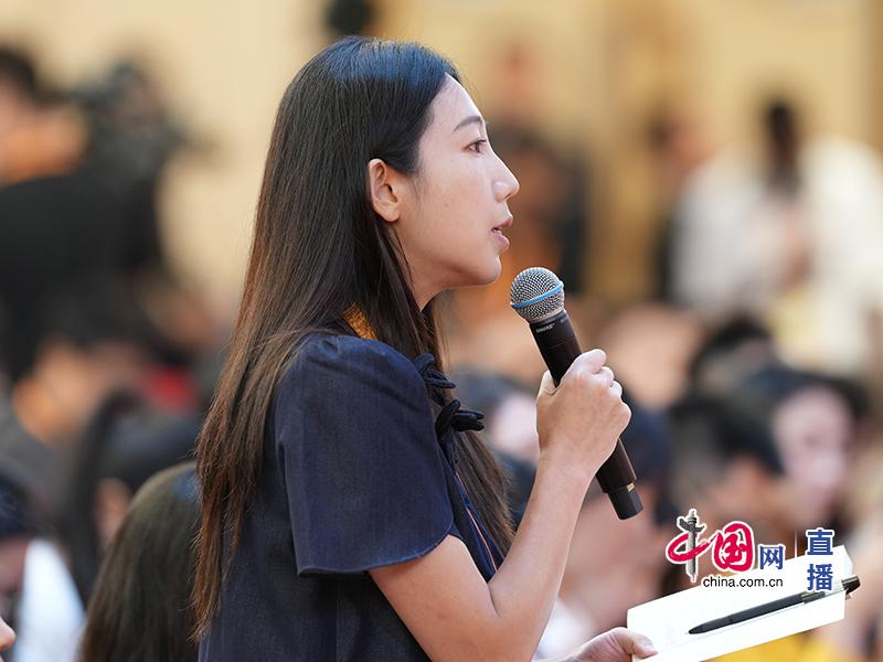 中新社记者提问 图源：中国网 