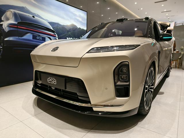 蔚来2025年成都车展_蔚来es8_蔚来财务状况分析